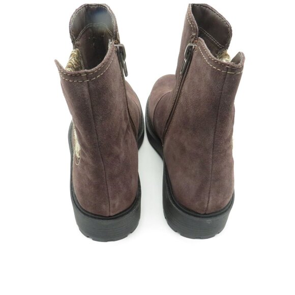 Clarks Women's Brown Suede Ankle Boots Knit Panels Side Zippers 7M NEW - Picture 3 of 6